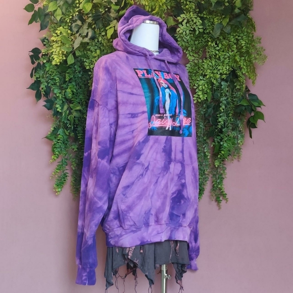 Playboy Bunny Daisy Lee Hoodie - Picture 2 of 4